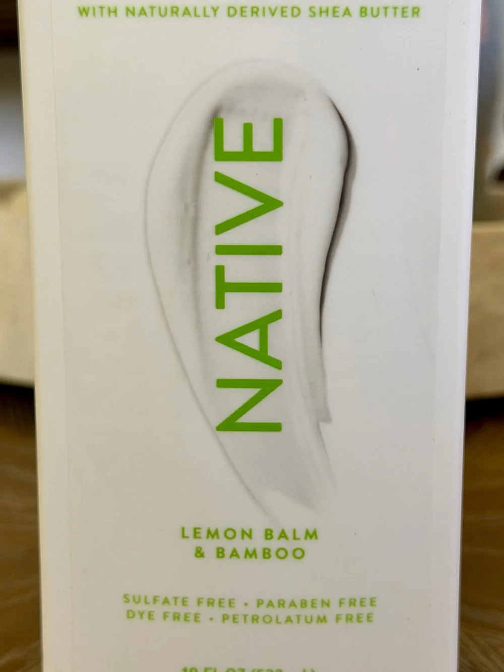 Native Lemon Balm & Bamboo Body Wash (White/Green)